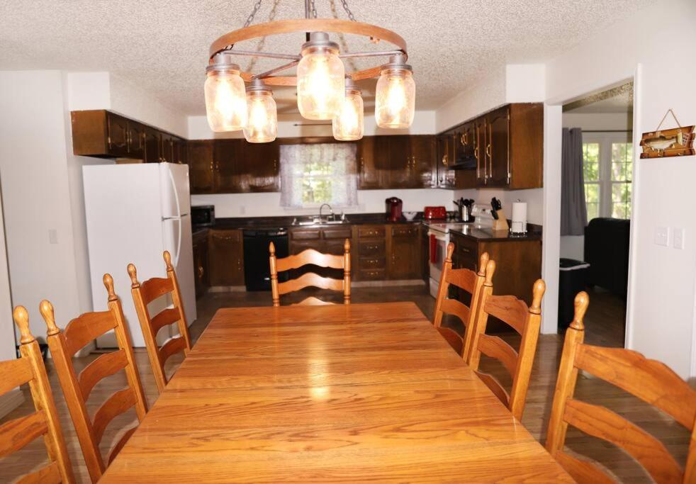3 Bedroom Vacation Home Next To Silver Dollar City Branson Exteriér fotografie